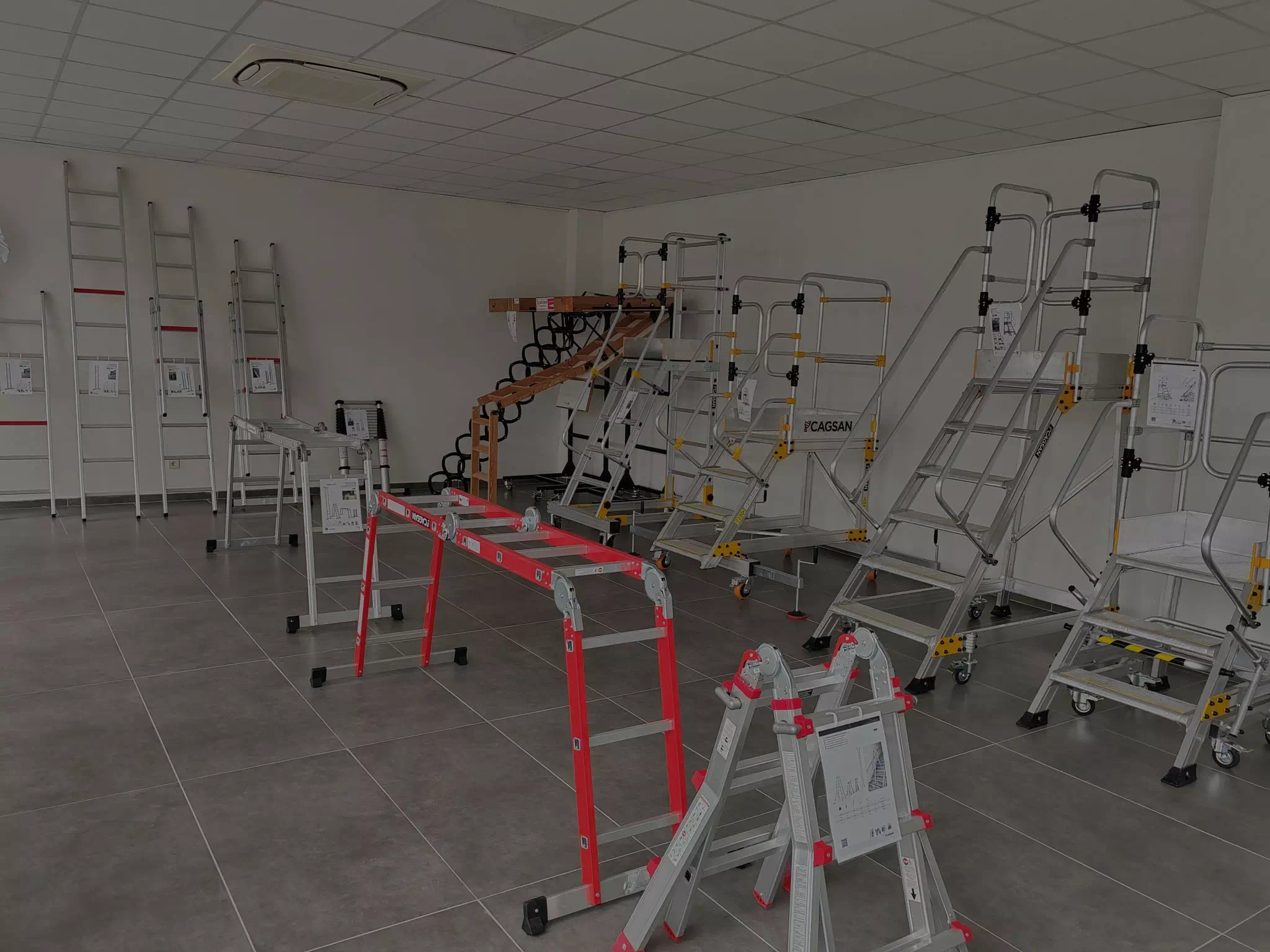 MV Logistic – skladište i oprema