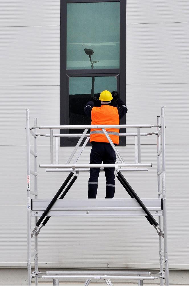 protube-sn230-180-radna-visina-4-30-m01