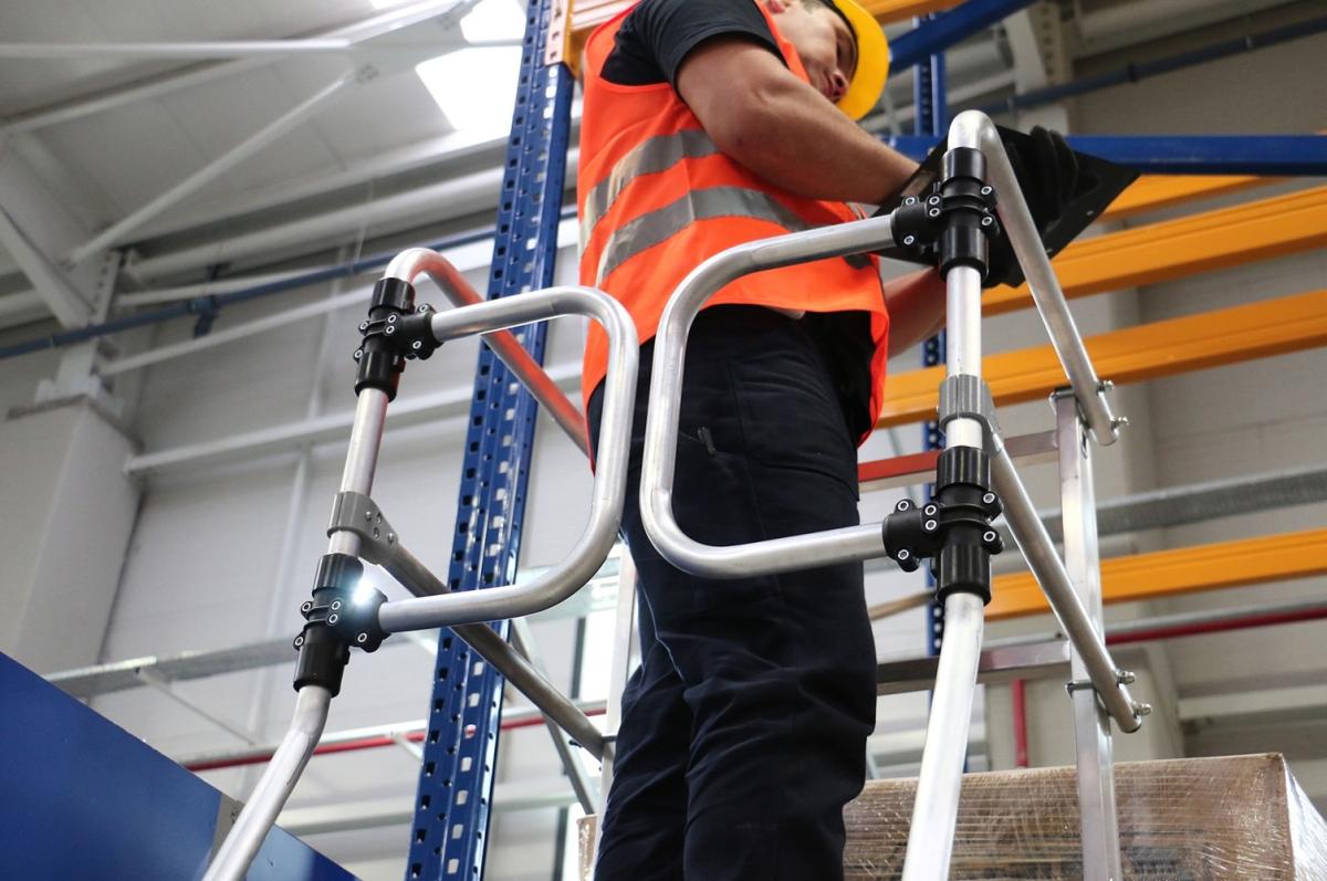 vista-ljestve-za-police-i-platforme-za-skladista08