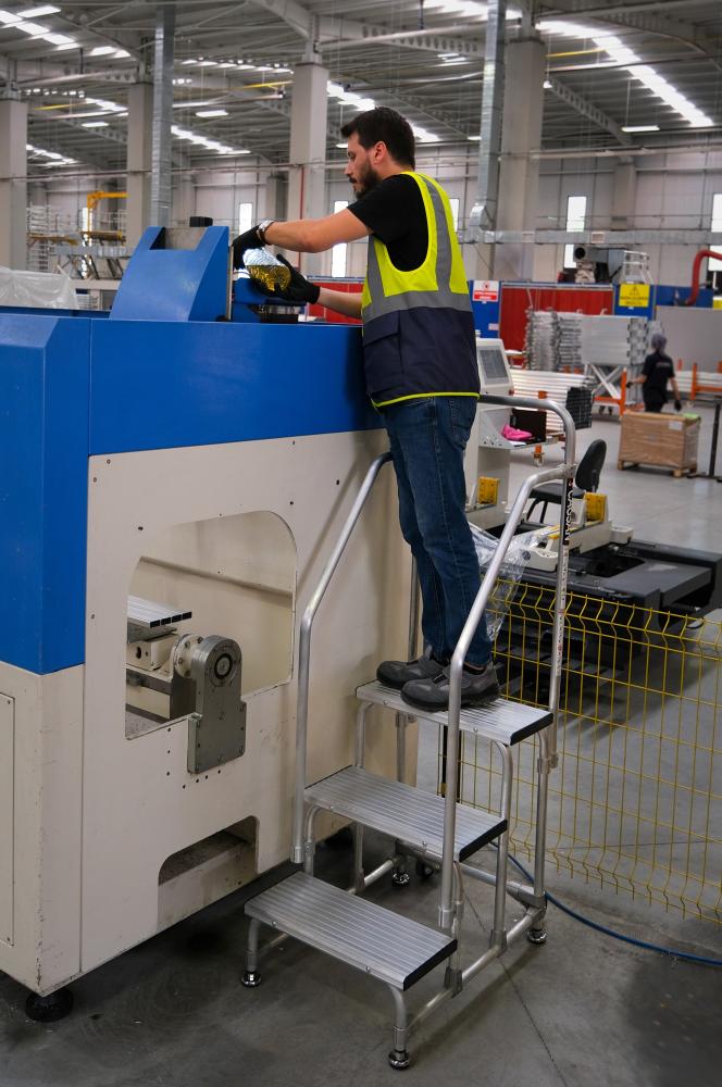 radore-profesionalne-montazne-ljestve01