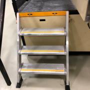 ljestve-sa-sirokim-gazistima07