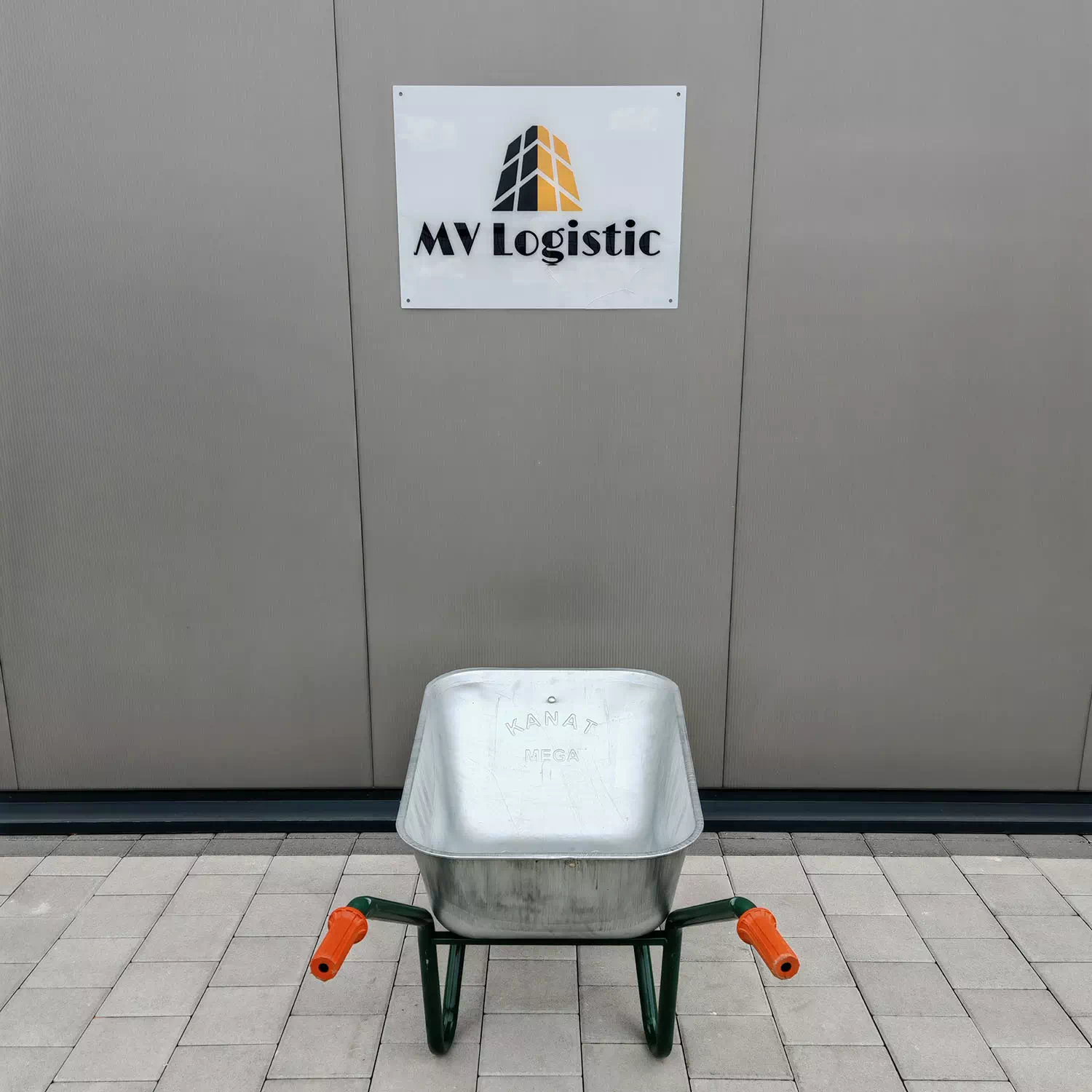 Građevinska kolica pocinčana montažna - 100 litara